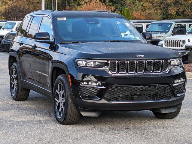 new 2025 Jeep Grand Cherokee car, priced at $52,580