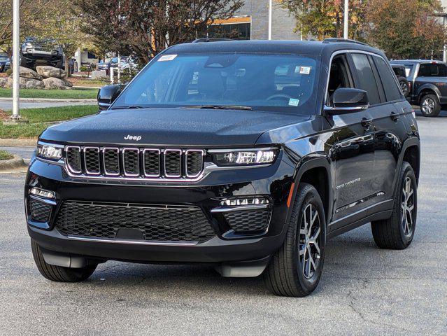 new 2025 Jeep Grand Cherokee car, priced at $52,580