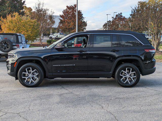 new 2025 Jeep Grand Cherokee car, priced at $52,580