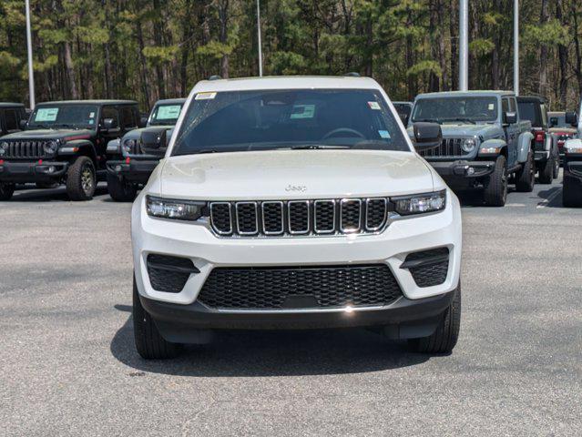 new 2025 Jeep Grand Cherokee car, priced at $42,775