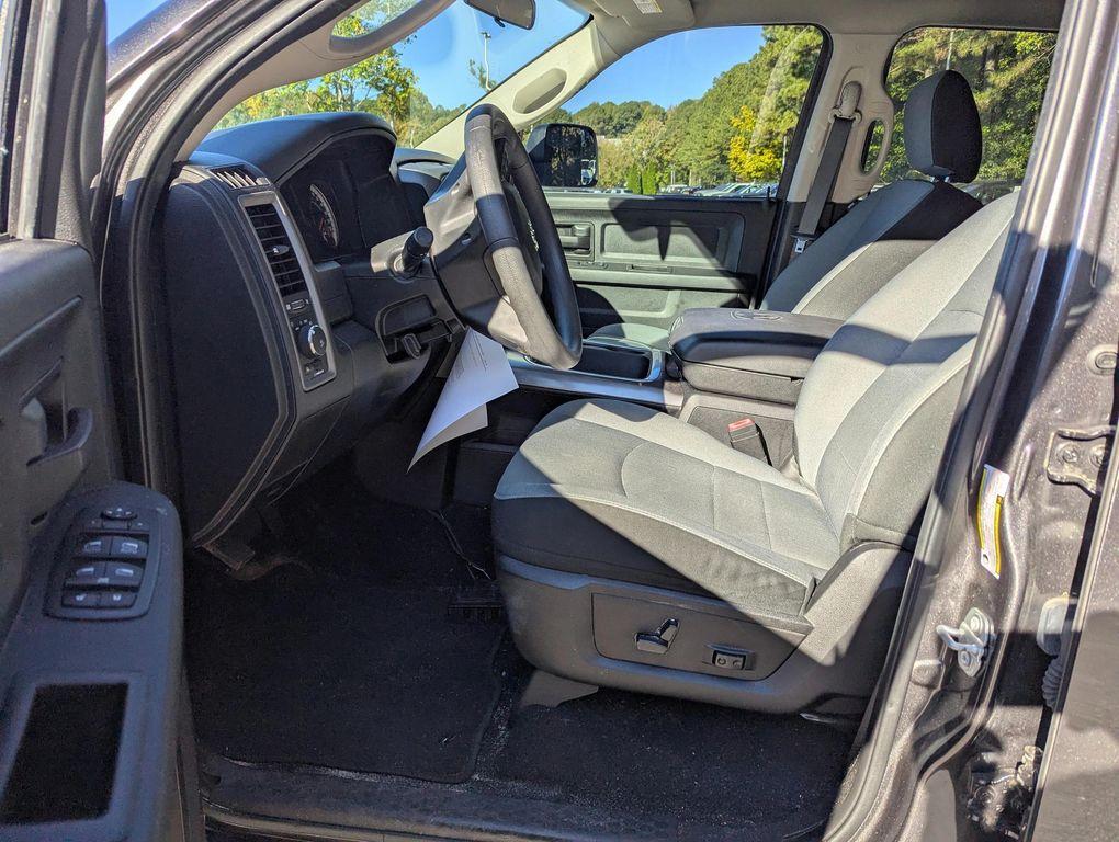 used 2021 Ram 1500 Classic car, priced at $27,498