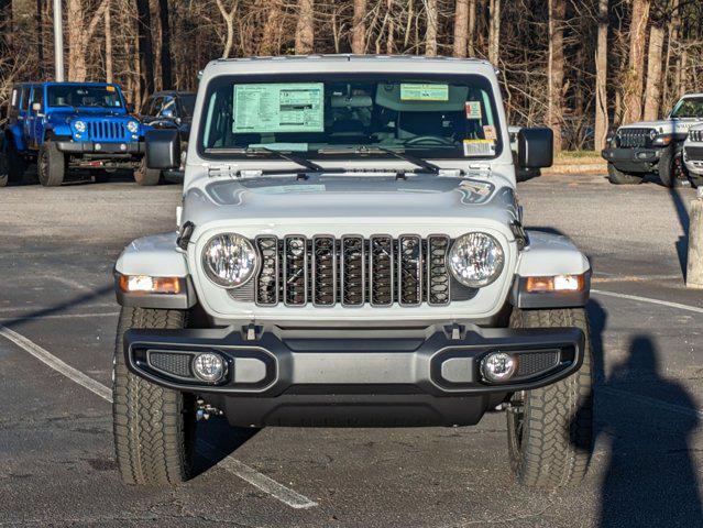 new 2025 Jeep Gladiator car, priced at $40,471