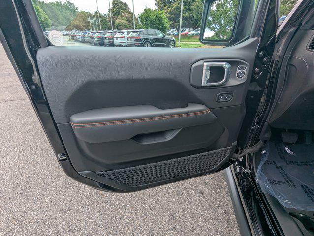 used 2023 Jeep Gladiator car, priced at $41,477