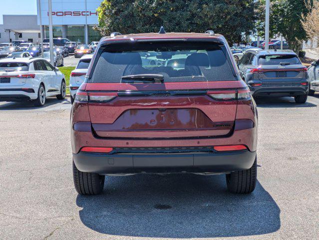 new 2025 Jeep Grand Cherokee car, priced at $47,761
