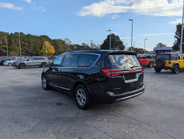 used 2023 Chrysler Pacifica car, priced at $41,977