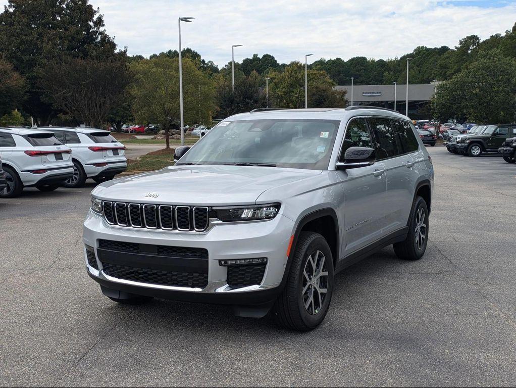 new 2025 Jeep Grand Cherokee L car, priced at $51,866