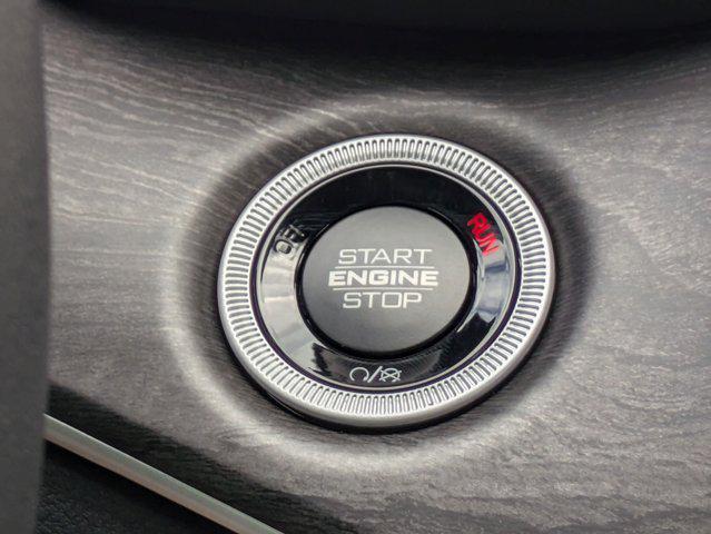 new 2025 Jeep Grand Cherokee L car, priced at $51,866