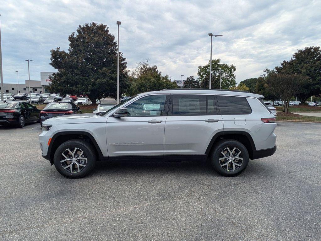 new 2025 Jeep Grand Cherokee L car, priced at $51,866