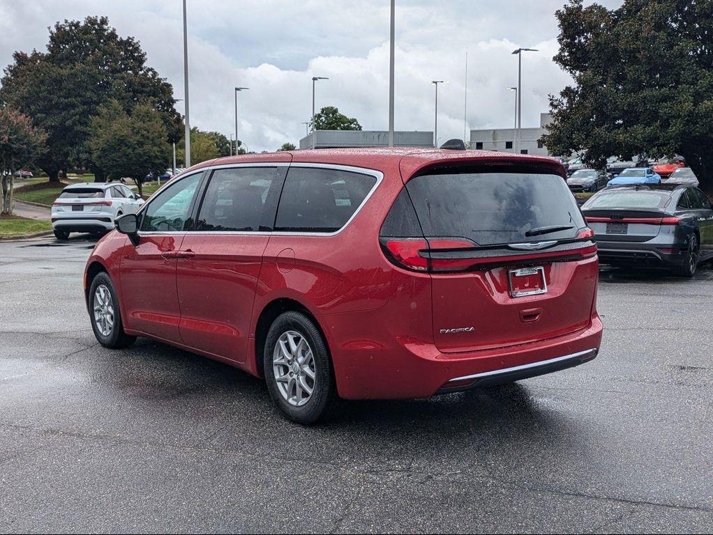 new 2026 Chrysler Pacifica car, priced at $42,212