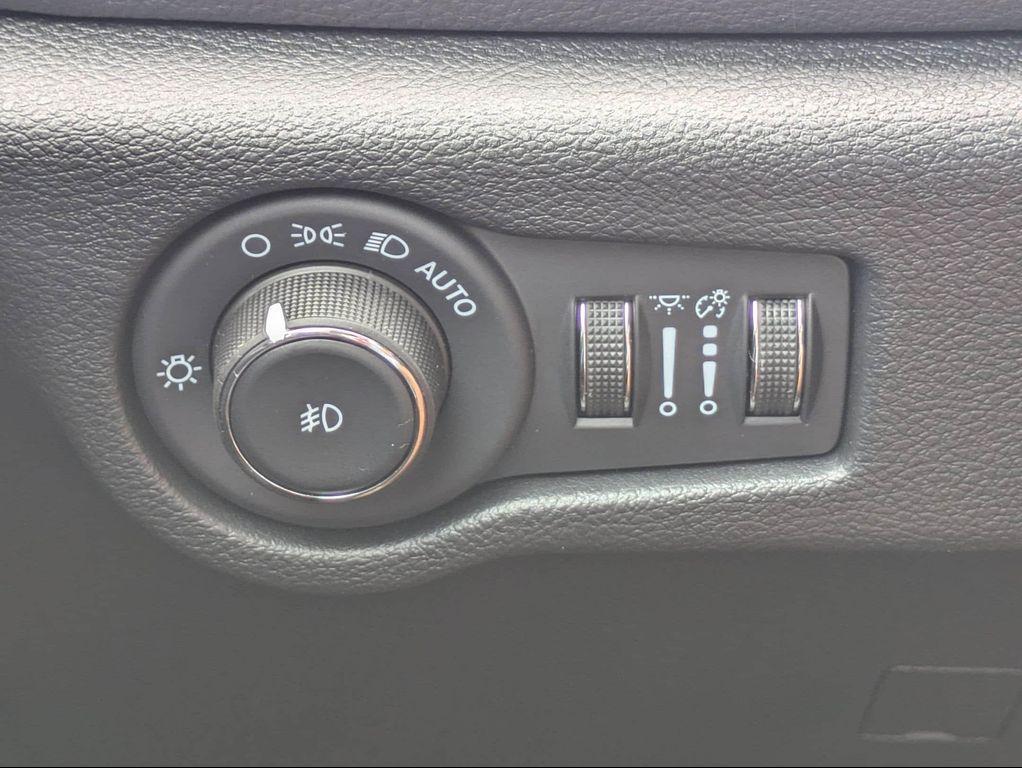 new 2026 Chrysler Pacifica car, priced at $42,212