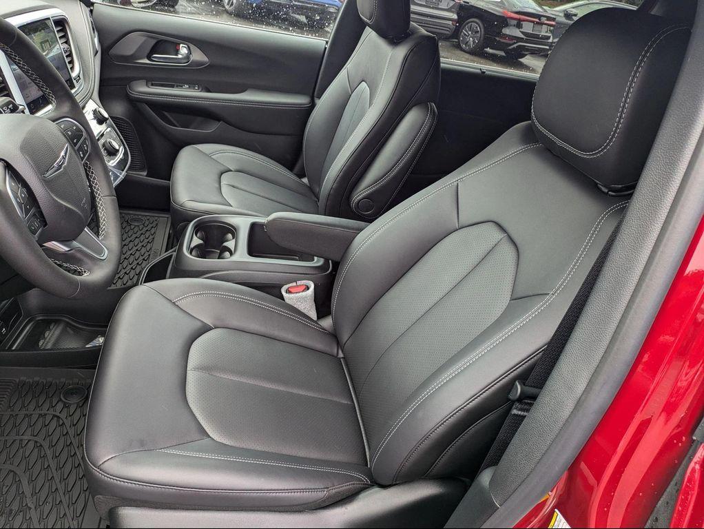 new 2026 Chrysler Pacifica car, priced at $42,212