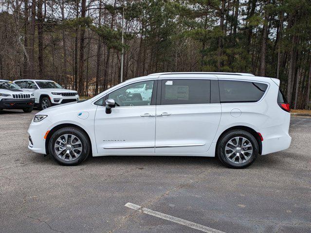 new 2025 Chrysler Pacifica car, priced at $56,556