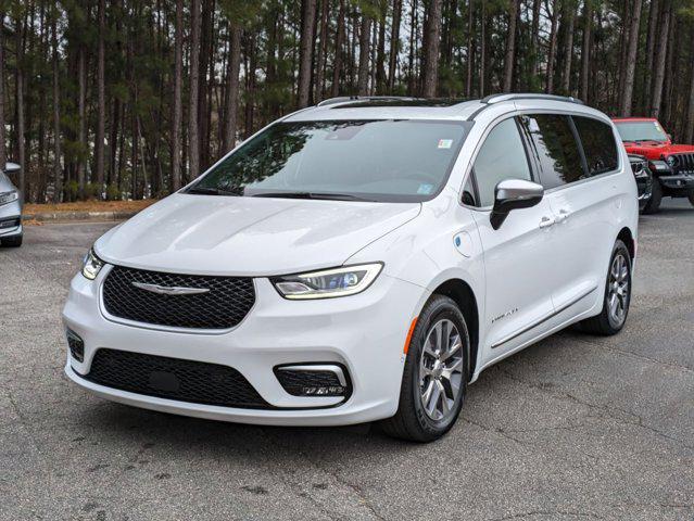 new 2025 Chrysler Pacifica car, priced at $56,556