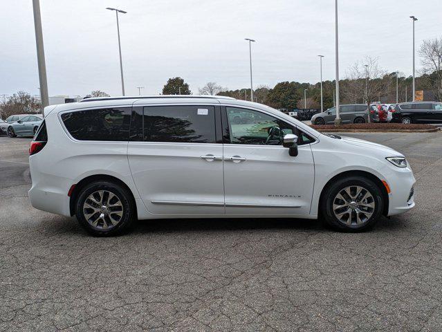 new 2025 Chrysler Pacifica car, priced at $56,556