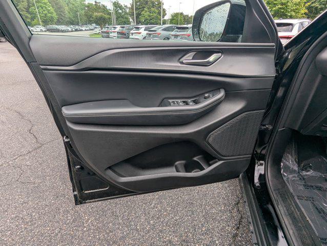 used 2024 Jeep Grand Cherokee car, priced at $36,977