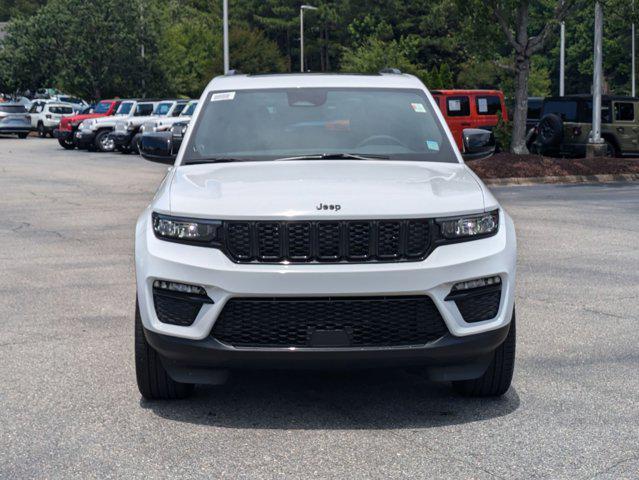 new 2025 Jeep Grand Cherokee car, priced at $50,094