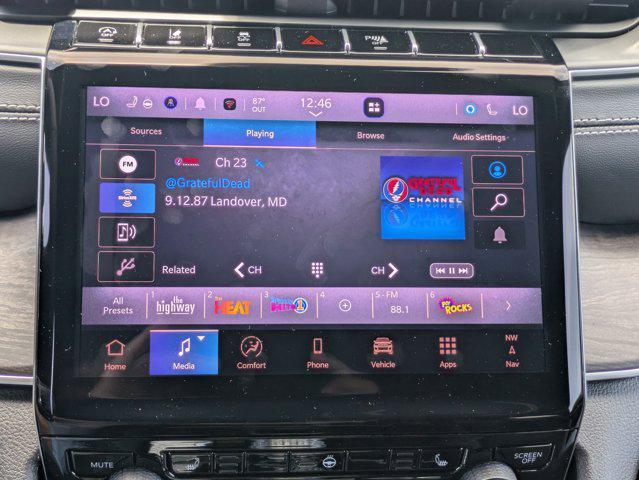 new 2025 Jeep Grand Cherokee car, priced at $50,094