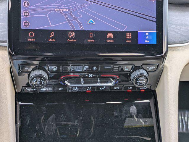 new 2025 Jeep Grand Cherokee L car, priced at $52,446