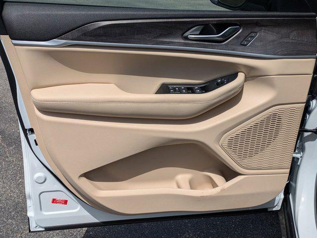 new 2025 Jeep Grand Cherokee L car, priced at $52,446