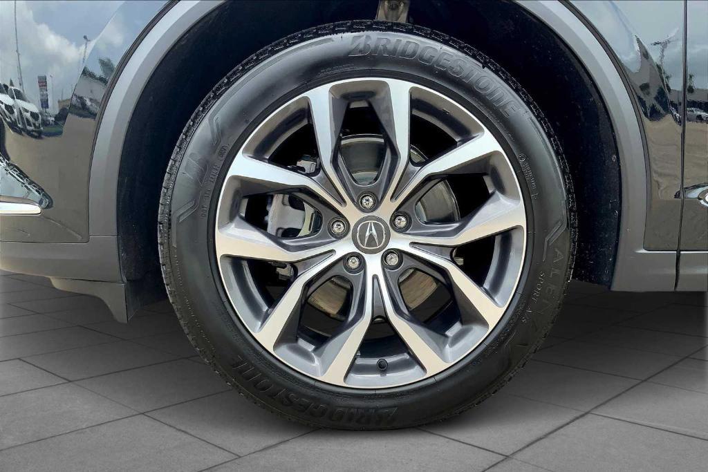 used 2024 Acura MDX car, priced at $46,495