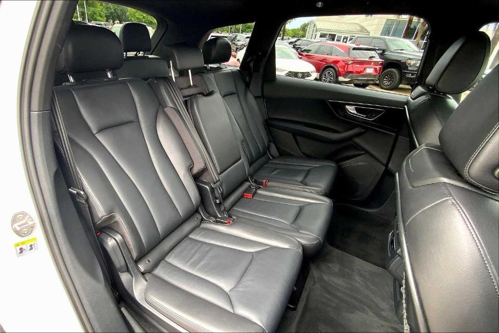 used 2019 Audi Q7 car, priced at $24,495