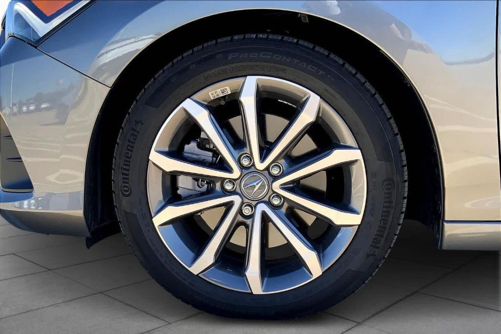 used 2025 Acura Integra car, priced at $29,995