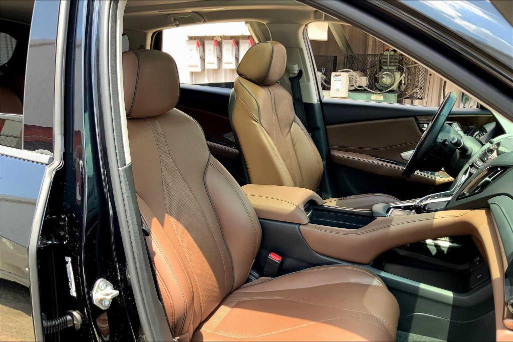 used 2021 Acura RDX car, priced at $22,495