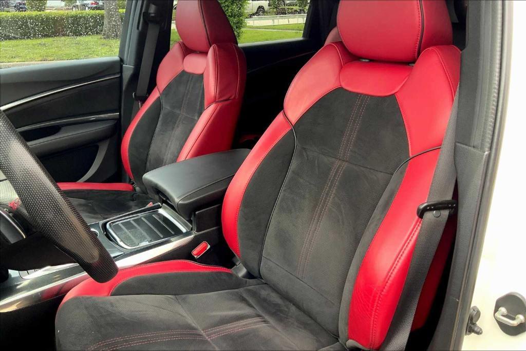 used 2019 Acura MDX car, priced at $26,875