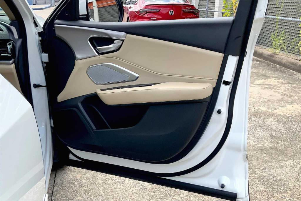 used 2021 Acura RDX car, priced at $27,995