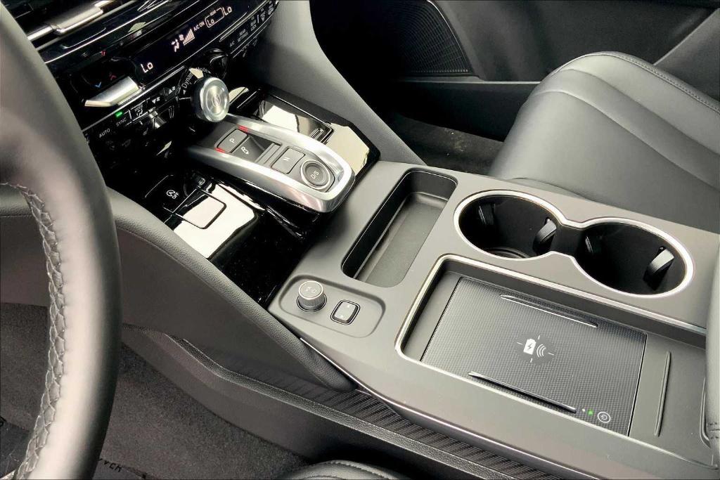 new 2025 Acura MDX car, priced at $55,350