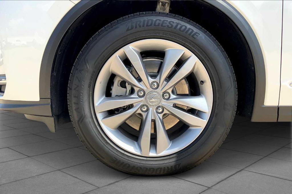 used 2025 Acura MDX car, priced at $47,495
