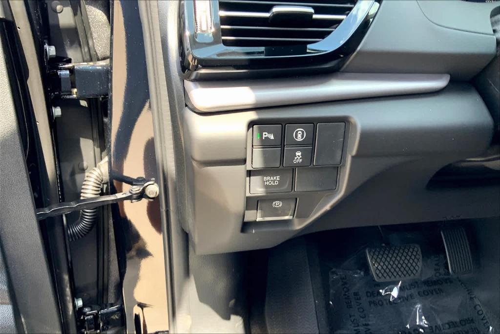 new 2025 Acura RDX car, priced at $49,250