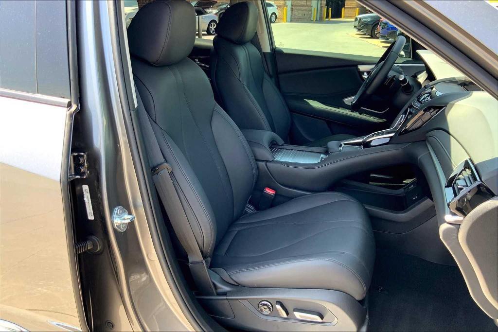 used 2024 Acura RDX car, priced at $38,495