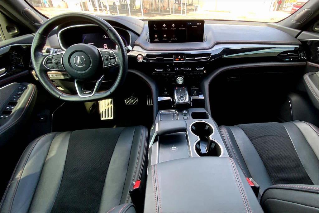 used 2022 Acura MDX car, priced at $38,495