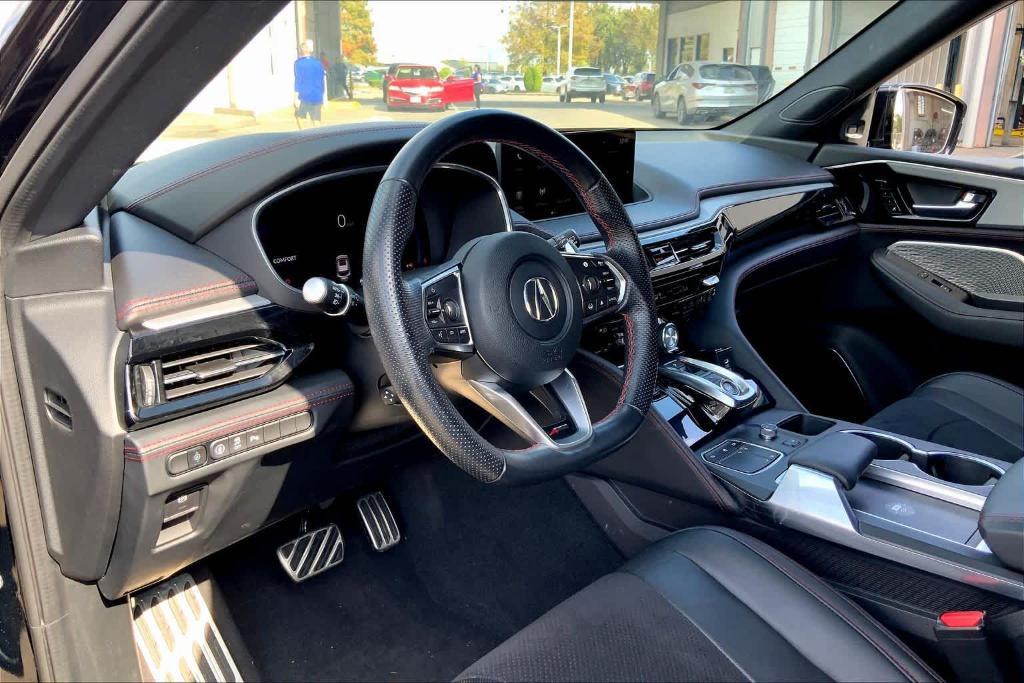 used 2022 Acura MDX car, priced at $38,495