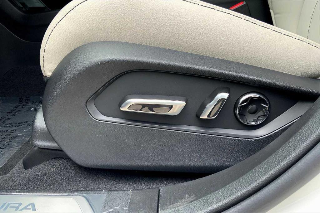 new 2025 Acura RDX car, priced at $46,650