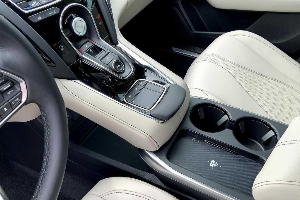 used 2025 Acura RDX car, priced at $43,995