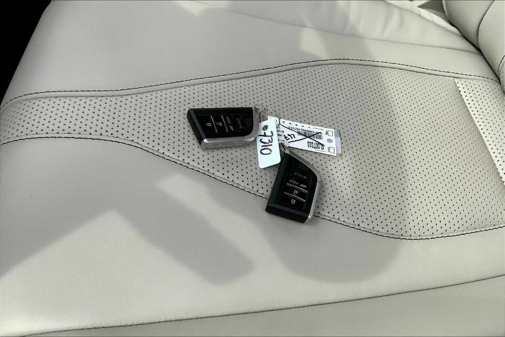 used 2025 Acura RDX car, priced at $43,995