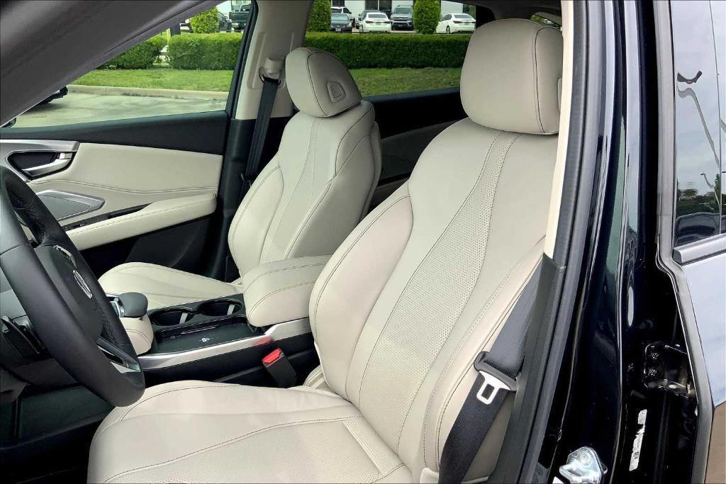 used 2025 Acura RDX car, priced at $43,995