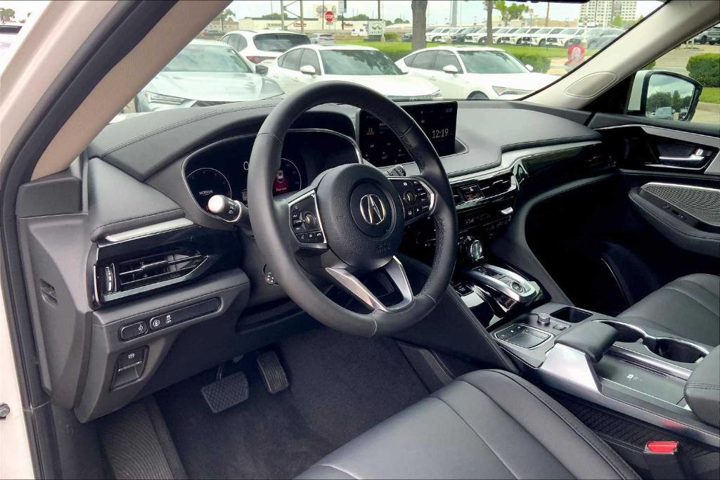used 2024 Acura MDX car, priced at $41,995