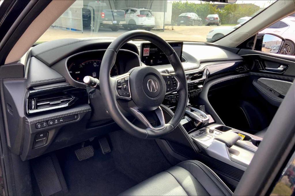 used 2023 Acura MDX car, priced at $50,495