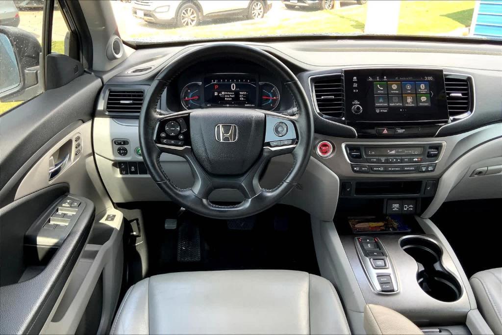 used 2021 Honda Pilot car, priced at $27,495