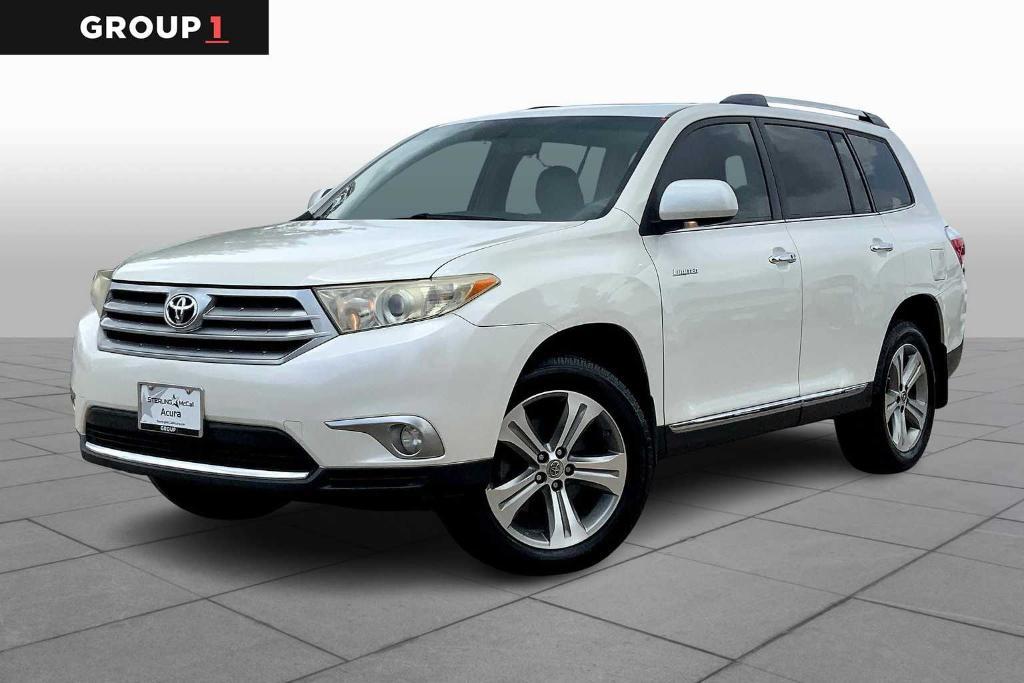 used 2011 Toyota Highlander car, priced at $10,995