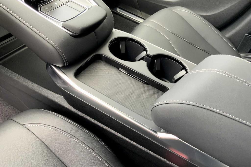new 2025 Acura RDX car, priced at $46,650