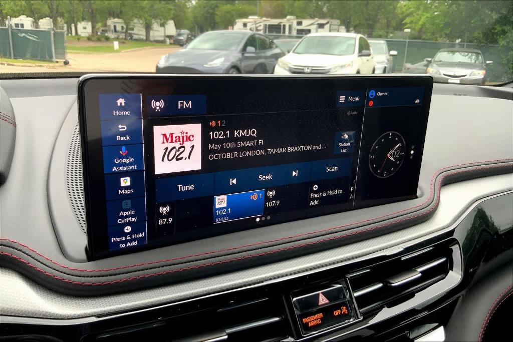 new 2025 Acura MDX car, priced at $70,250