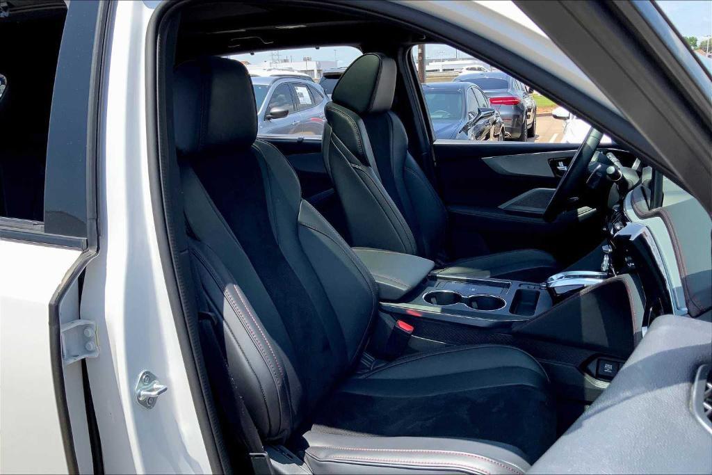 used 2025 Acura MDX car, priced at $55,495