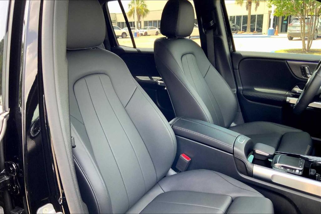 used 2023 Mercedes-Benz GLB 250 car, priced at $34,995