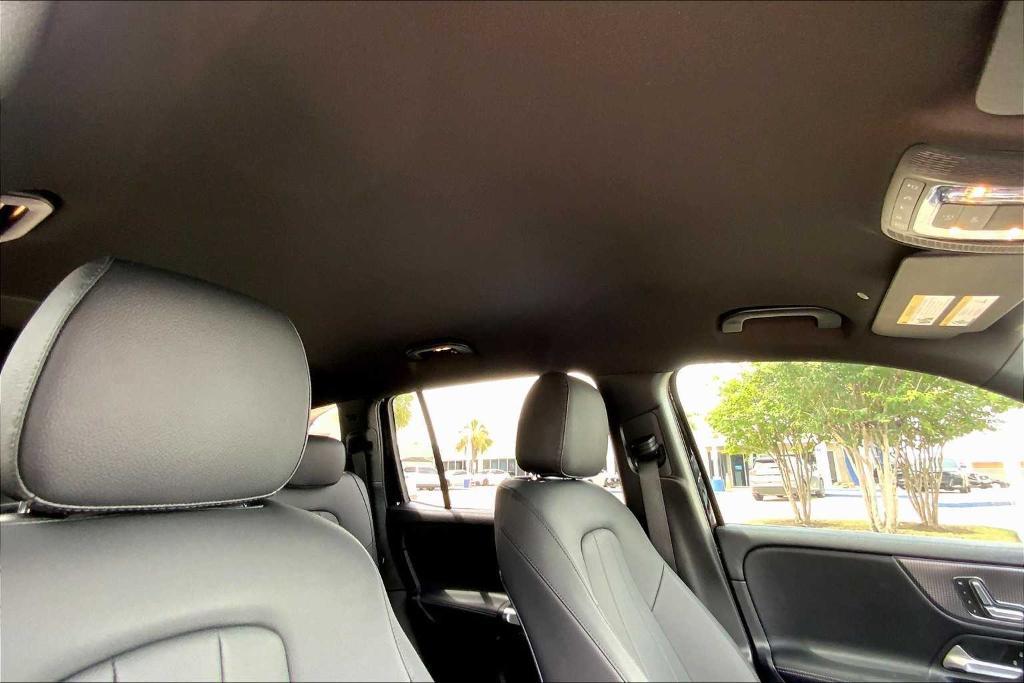 used 2023 Mercedes-Benz GLB 250 car, priced at $34,995