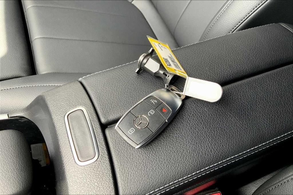 used 2023 Mercedes-Benz GLB 250 car, priced at $34,995