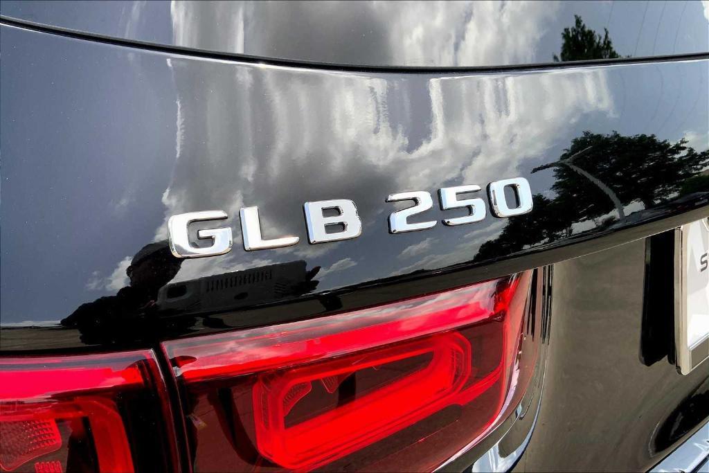 used 2023 Mercedes-Benz GLB 250 car, priced at $34,995